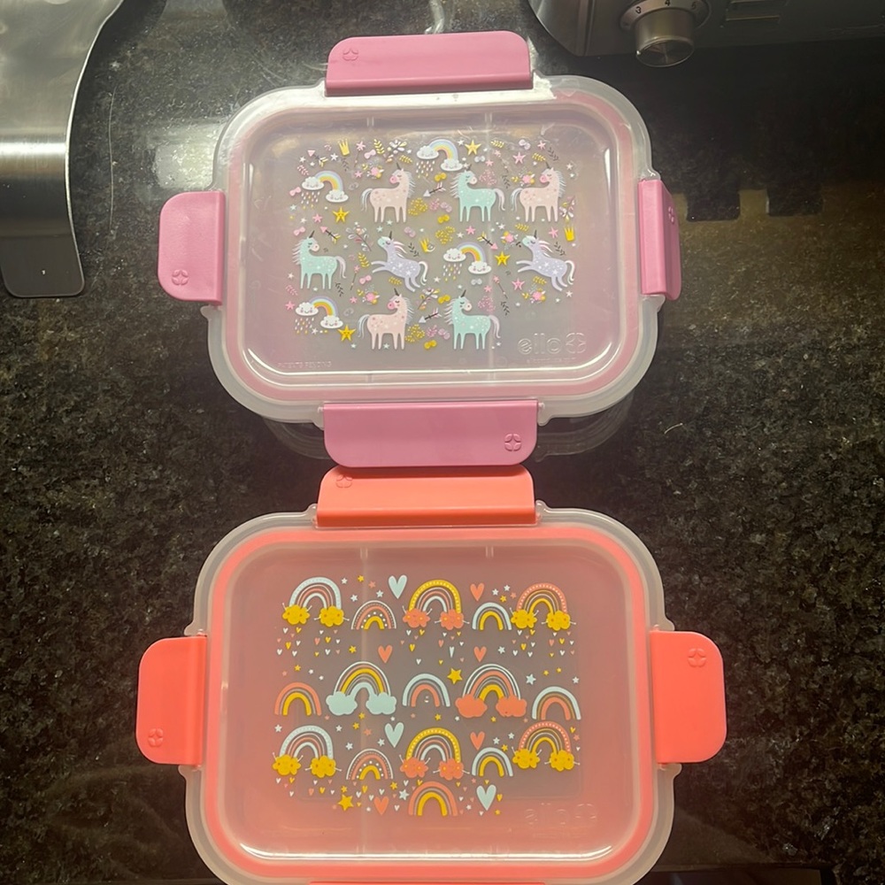 Ello Tupperware
